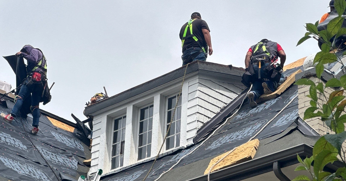 New Roof Installation Homeowners