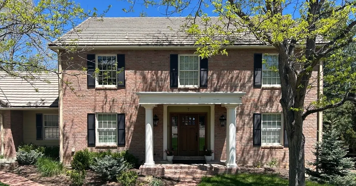 centennial roofing img
