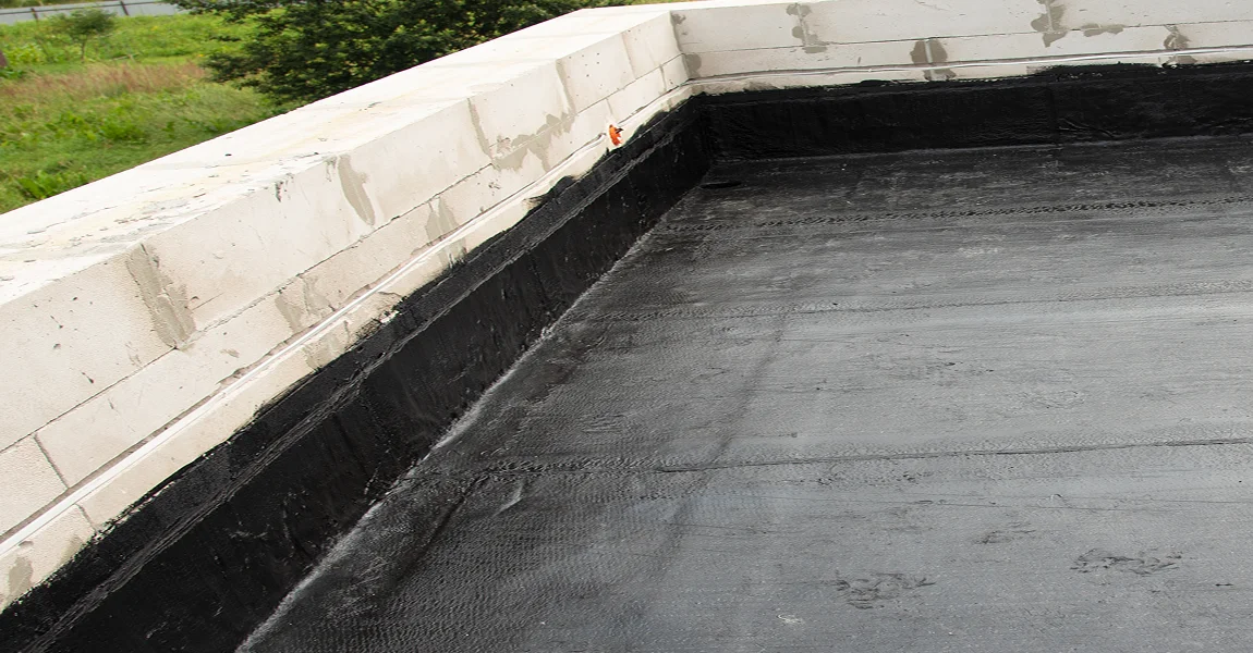 EPDM rubber flat roofing installation in Denver Colorado